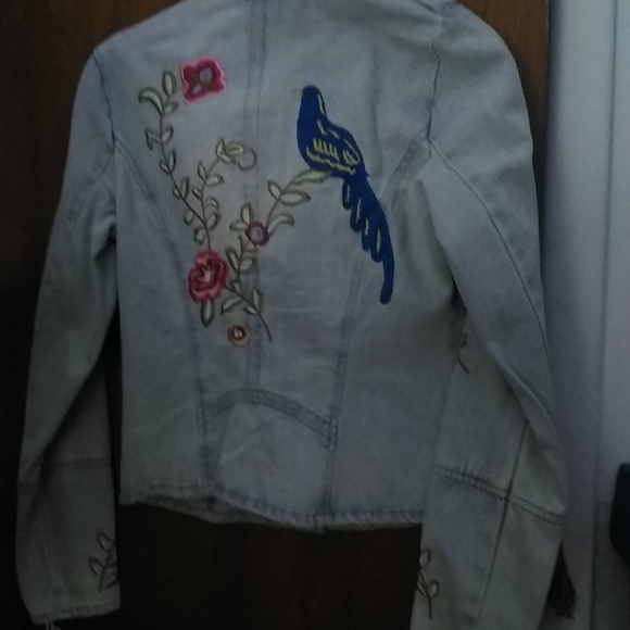 Jacket - Picture 2 of 3